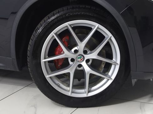 Used 2019 Alfa Romeo Stelvio Ti Sport w/ Quick Order Package 22S Sport AWD/4WD image 16