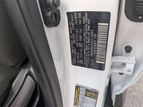 Certified 2023 Hyundai Venue SE w/ Cargo Package image 38