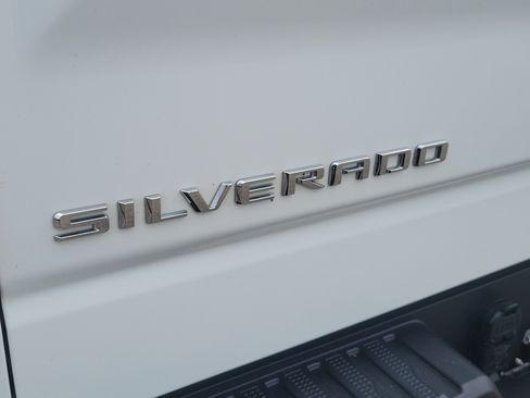 Used 2024 Chevrolet Silverado 1500 LT Trail Boss w/ Protection Package AWD/4WD image 7