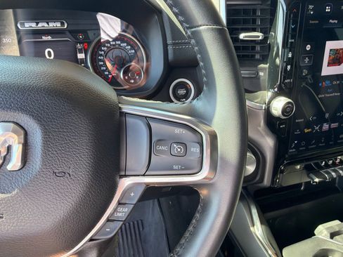 Used 2024 RAM 1500 Laramie AWD/4WD image 14