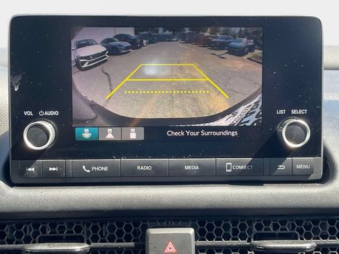 Used 2023 Honda HR-V LX image 27