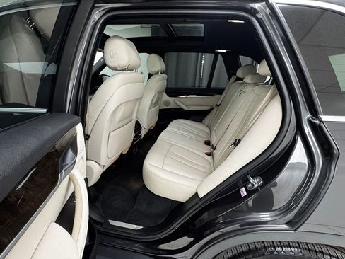 Used 2017 BMW X5 xDrive35i image 12