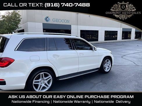 Used 2013 Mercedes-Benz GL 550 4MATIC image 9