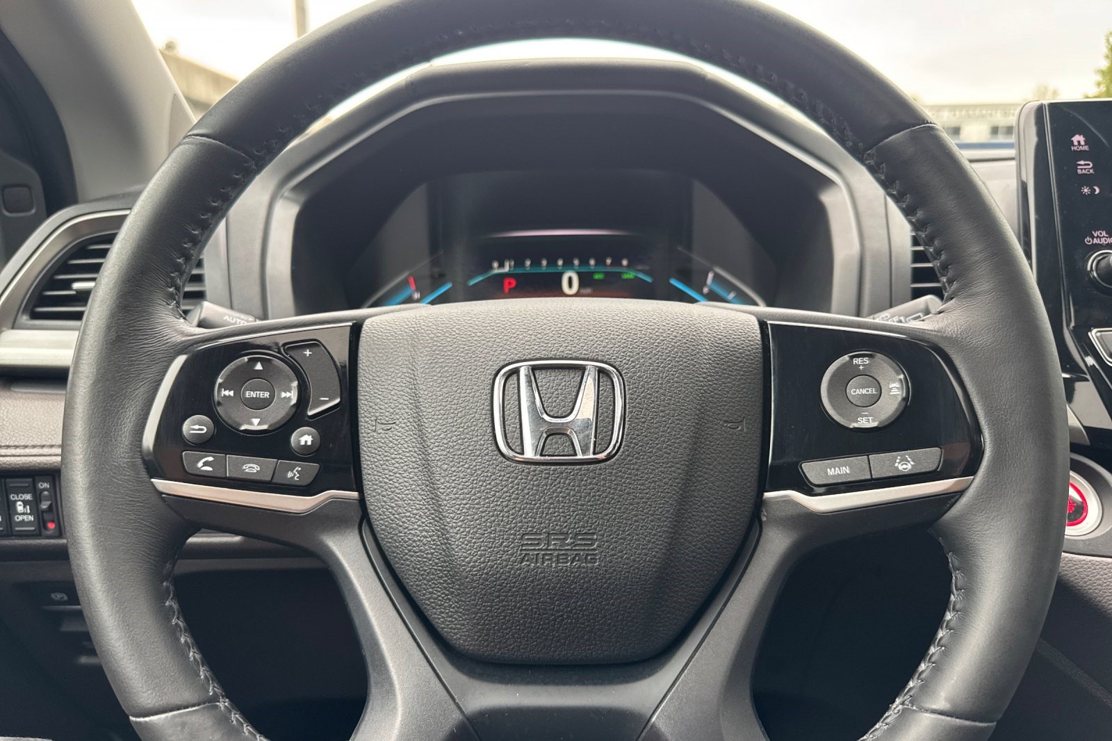 Used 2018 Honda Odyssey EX-L image 31