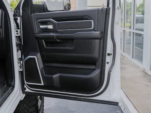 Used 2020 RAM 3500 Laramie AWD/4WD image 36