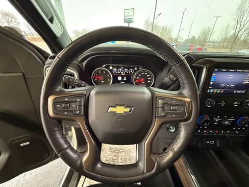 Used 2020 Chevrolet Silverado 3500 High Country w/ Z71 Off-Road Package image 28
