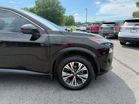Used 2021 Nissan Rogue SV FWD image 33