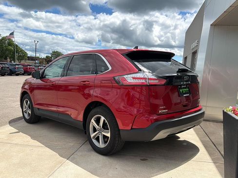 Used 2022 Ford Edge SEL w/ Convenience Package AWD/4WD image 6