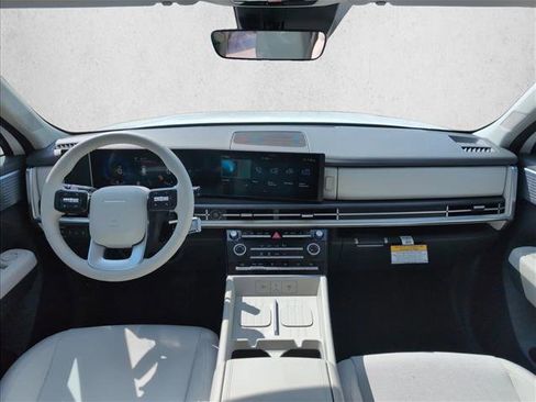 New 2026 Hyundai Santa Fe SE image 18