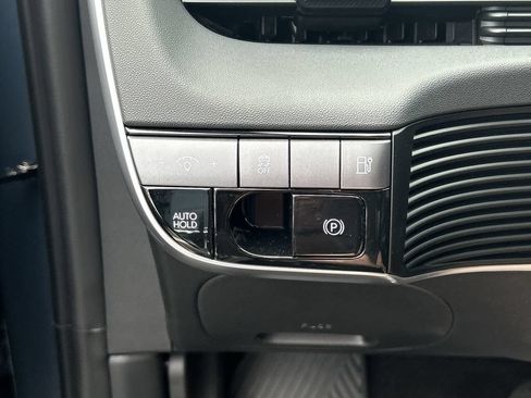 New 2025 Hyundai Ioniq 5 SE RWD image 26