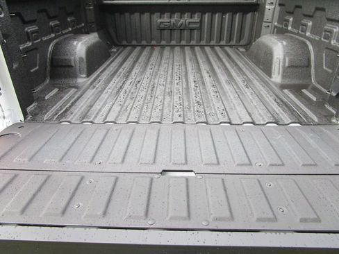 New 2026 GMC Sierra 1500 SLT w/ SLT Premium Plus Package image 19