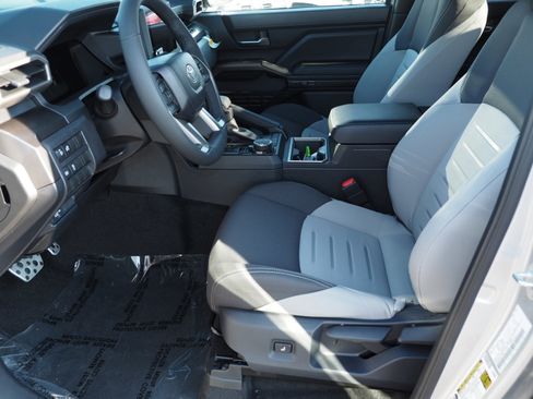 New 2025 Toyota Tacoma TRD Sport image 8