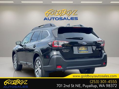 Used 2023 Subaru Outback Premium AWD/4WD image 6