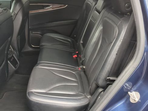 Used 2017 Lincoln MKX Reserve w/ Lincoln MKX Climate Package image 20