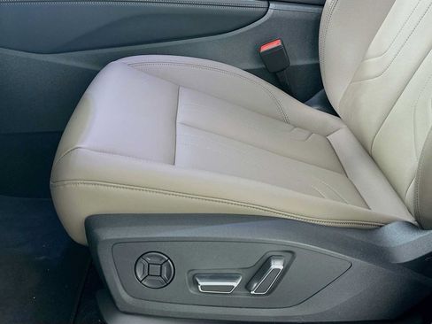 New 2026 Audi Q3 quattro 2.0T AWD/4WD image 18
