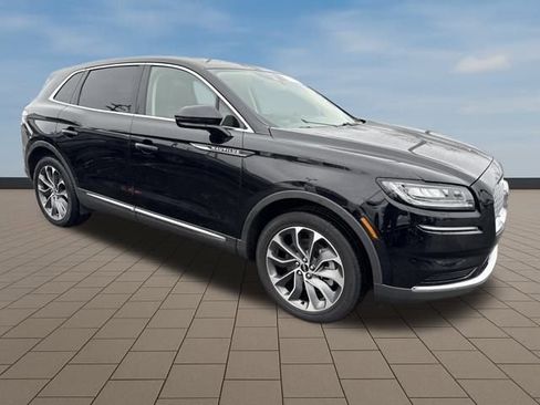 Certified 2022 Lincoln Nautilus Reserve w/ Luxury Package image 8