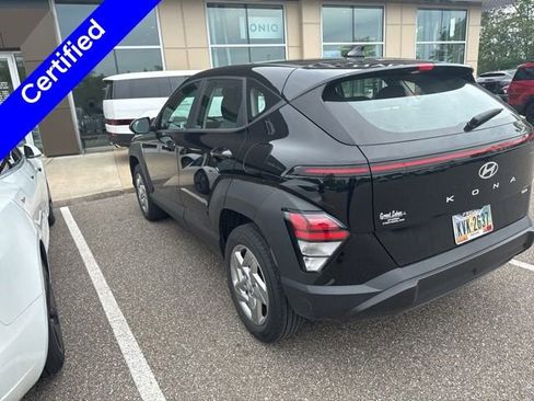 Certified 2024 Hyundai Kona SE AWD/4WD image 3