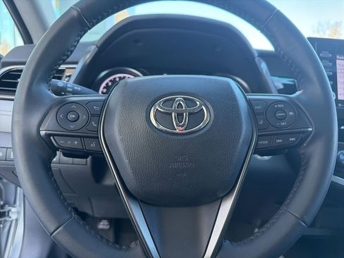 Used 2023 Toyota Camry SE w/ Convenience Package image 21