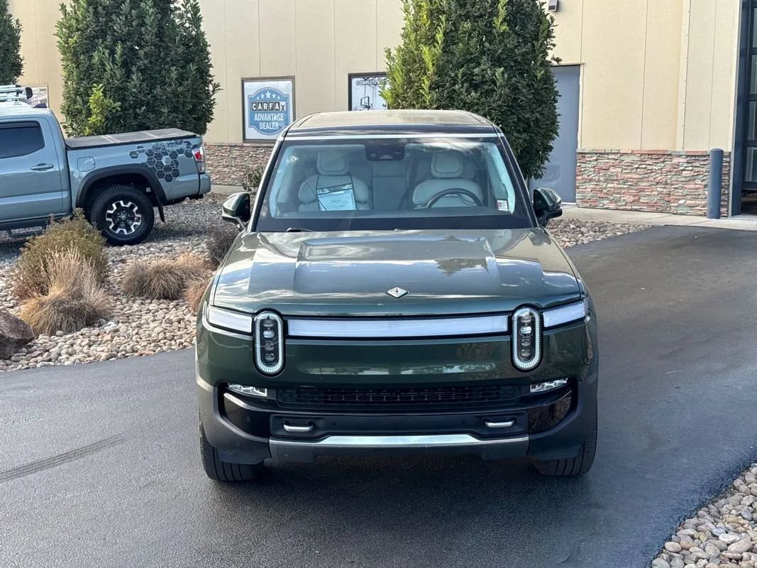 Used 2023 Rivian R1S Adventure Quad AWD/4WD image 4