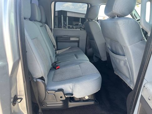Used 2014 Ford F250 XLT w/ XLT Premium Package AWD/4WD image 35