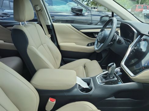 Used 2020 Subaru Legacy Limited w/ Popular Package #2 AWD/4WD image 10