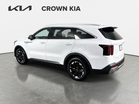 Certified 2025 Kia Sorento S w/ Panoramic Sunroof Package FWD image 7