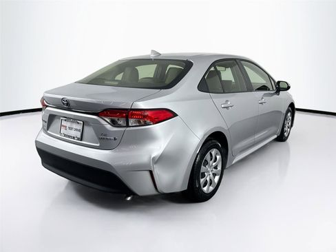 Certified 2024 Toyota Corolla LE FWD image 2