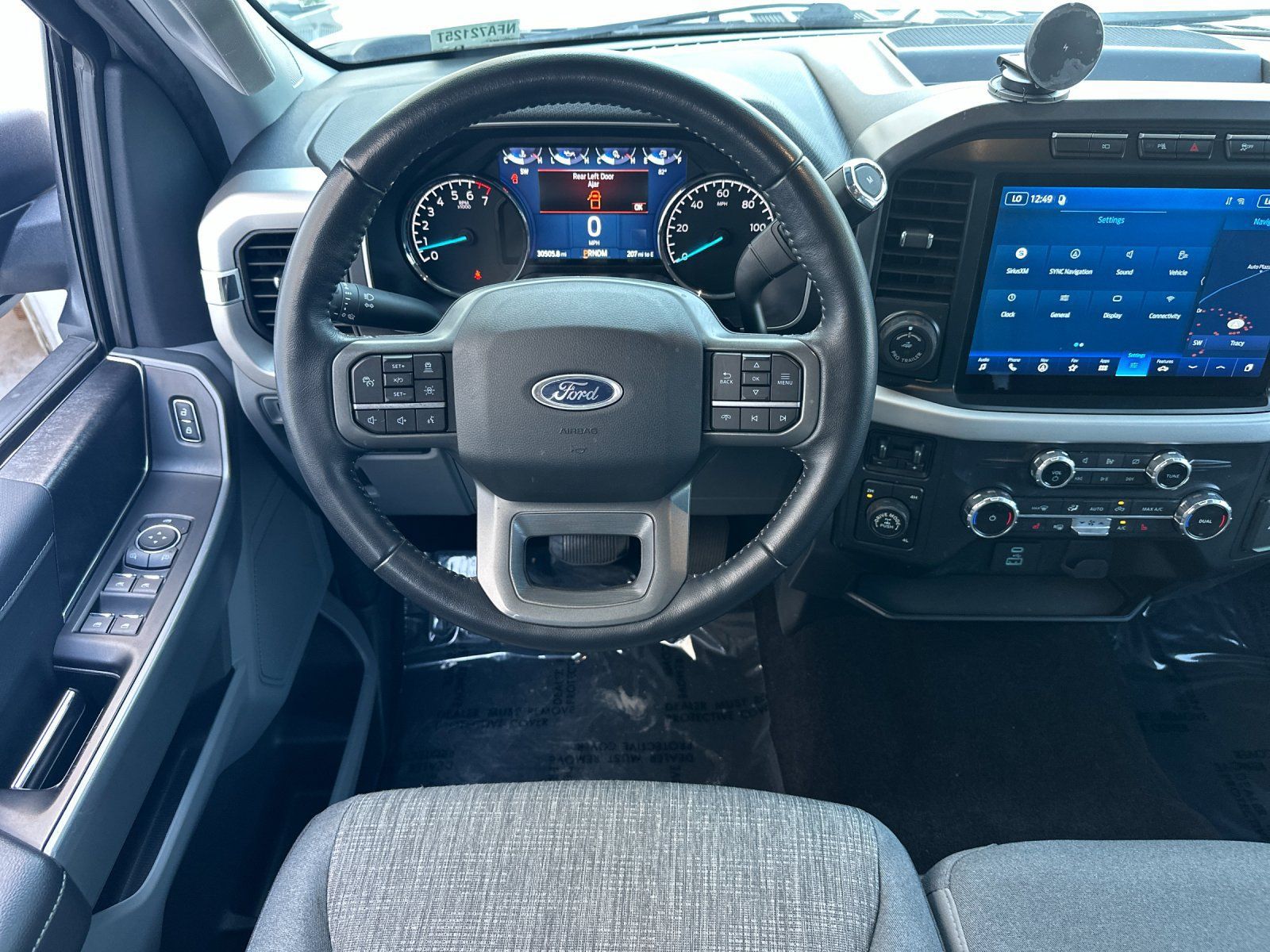 Used 2022 Ford F150 XLT w/ Equipment Group 302A High AWD/4WD image 16