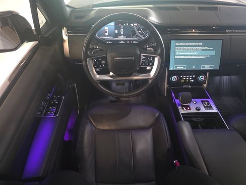 Certified 2023 Land Rover Range Rover SE AWD/4WD image 29