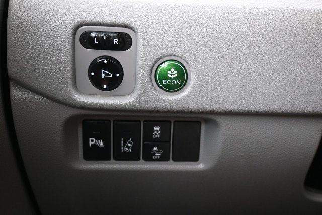 Used 2018 Honda Pilot Elite image 29