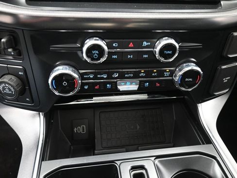 New 2025 Ford F150 Platinum w/ Equipment Group 702A High image 9