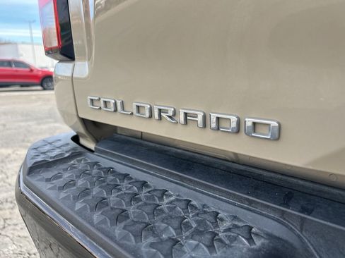 Used 2024 Chevrolet Colorado Trail Boss w/ Advanced Trailering Package image 14