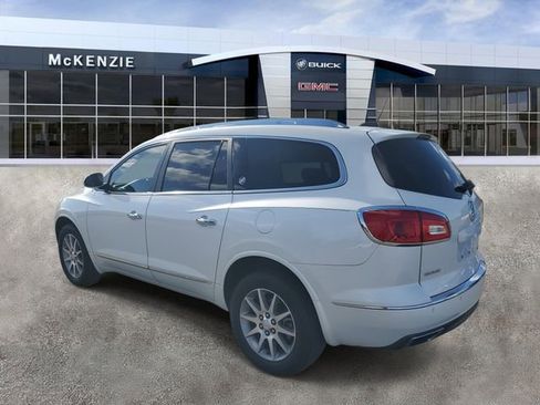 Used 2017 Buick Enclave Leather image 3