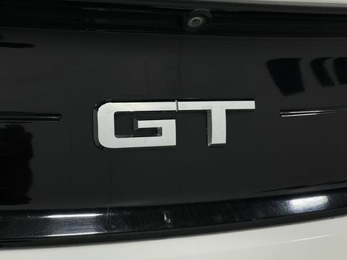 Used 2018 Ford Mustang GT Premium RWD image 36