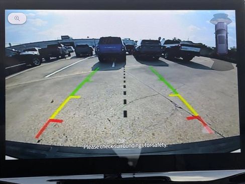 Used 2024 Ford Expedition XLT image 12