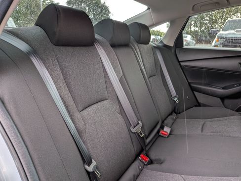 Used 2025 Honda Accord SE image 32