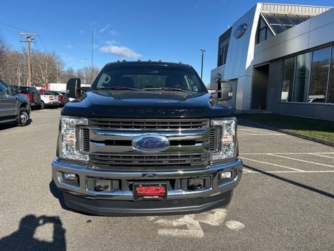 Used 2017 Ford F250 XLT w/ XLT Value Package image 2