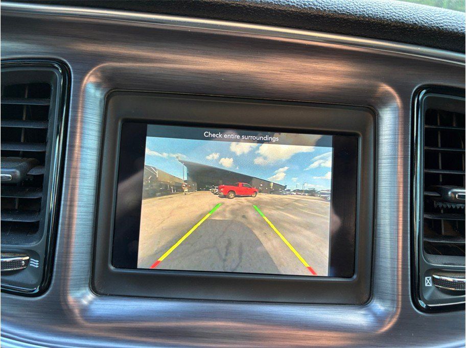 Used 2018 Dodge Challenger R/T w/ Performance Handling Group RWD image 28
