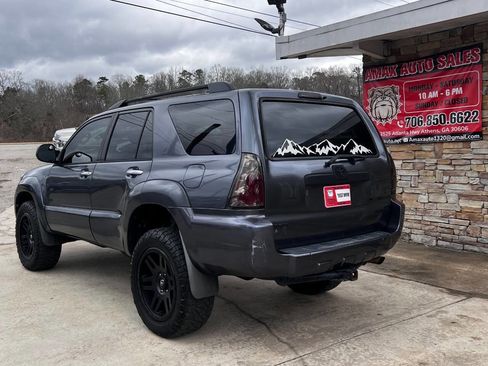 Used 2006 Toyota 4Runner SR5 image 4