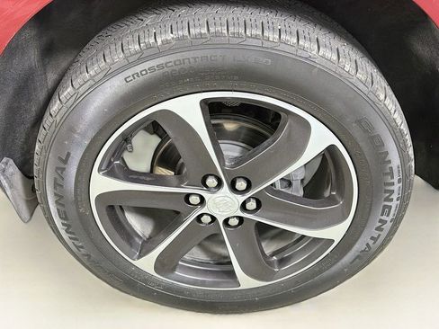 Used 2021 Buick Enclave Essence w/ Sport Touring Edition image 33