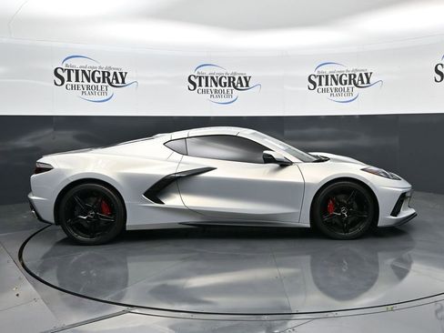 Used 2021 Chevrolet Corvette Stingray Preferred Cpe w/ 2LT image 8