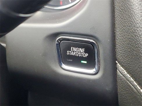 Certified 2020 GMC Acadia Denali image 24