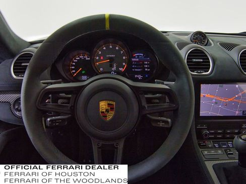 Used 2024 Porsche 718 Cayman GT4 RS image 11