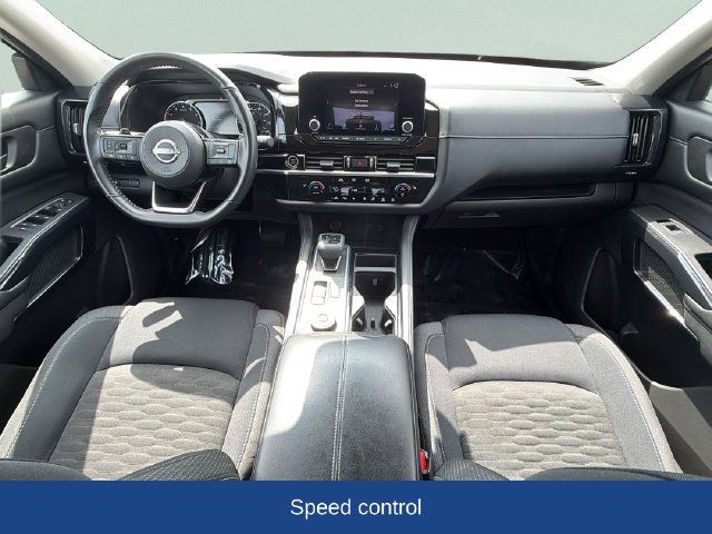 Used 2023 Nissan Pathfinder SV AWD/4WD image 26