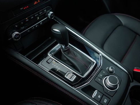 Certified 2025 MAZDA CX-5 Carbon Edition AWD/4WD image 27