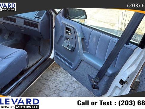 Used 1995 Oldsmobile Cutlass Ciera SL FWD image 28