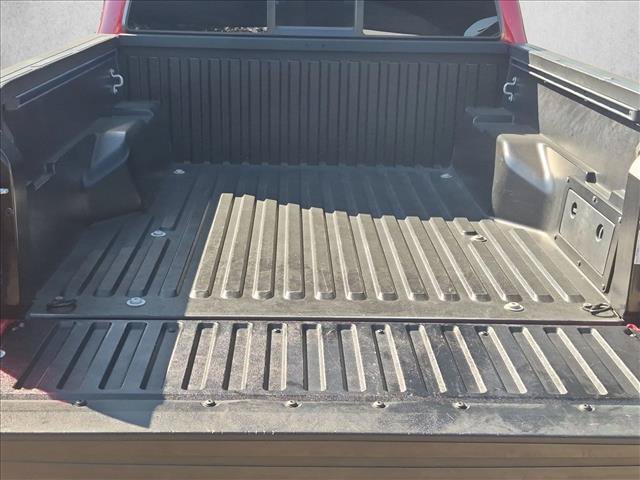 Used 2022 Toyota Tacoma SR w/ SR Convenience Package RWD image 6