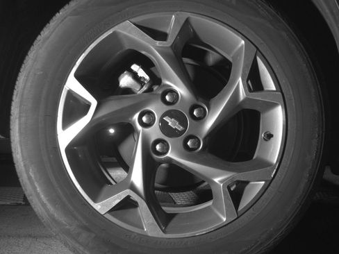 Used 2025 Chevrolet Trax LT FWD image 15