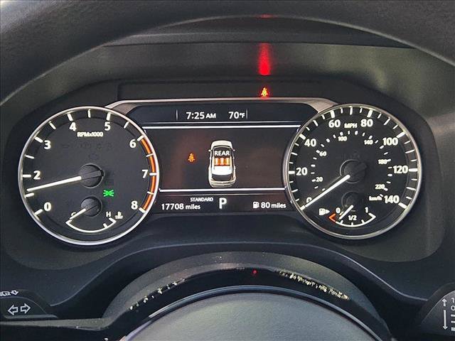 Used 2023 Nissan Rogue SV FWD image 9