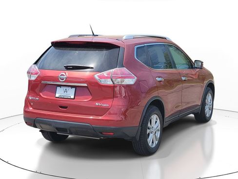 Used 2015 Nissan Rogue SV w/ SV Premium Package AWD/4WD image 4